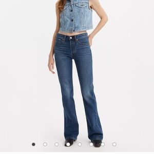 Levi’s 29 bootcut jeans